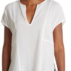 NWT Vince white 100% cotton v neck.